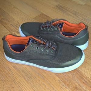 EUC Men’s Dockers Green and Orange Casual Sneakers Size 12M